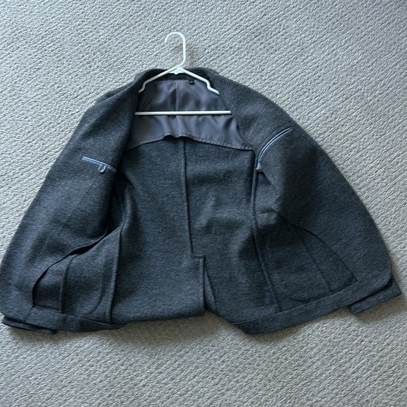 Uniqlo Men’s Jacket - Picture 2 of 4